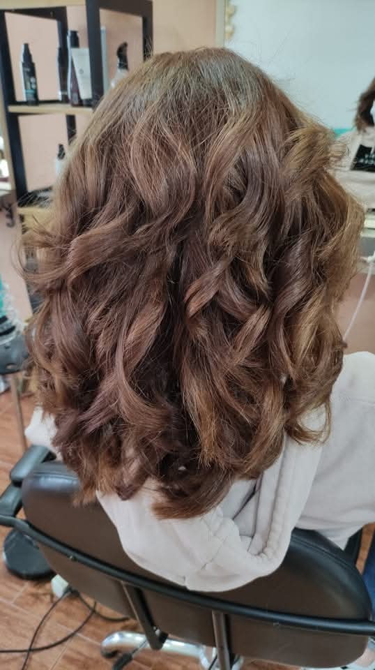 tinte corte y peinado en Mojacar Playa (1)